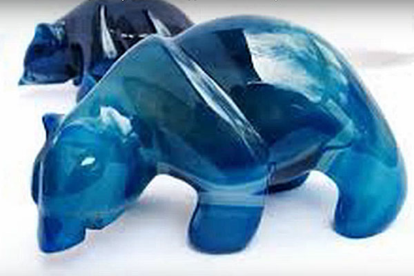 синий агат, фото статуэтки в виде медведя