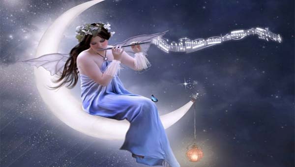 девушка играет на флейте на луне
